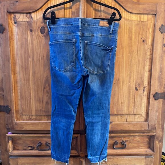 Express Stretch Cropped High Rise Jeans - Size 10R - Picture 3 of 9